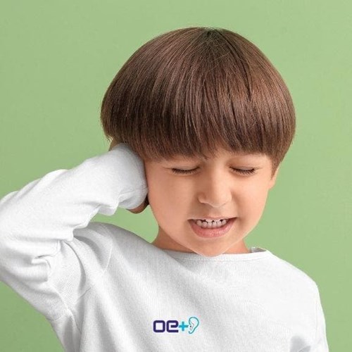 Como detectar se o meu fillo/a oe mal? Sinais dunha posible perda auditiva