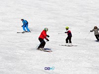 Como esquiar con perda auditiva
